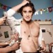 Uunderemployed avec Diego Boneta