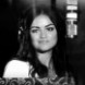 Lucy Hale signe chez Hollywood Records