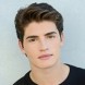 Interview de Gregg Sulkin 