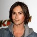 Tyler Blackburn Sings