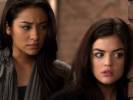 Pretty Little Liars Aria & Emily 