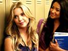 Pretty Little Liars Hanna & Emily 
