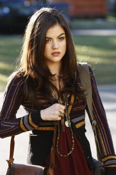Aria (Lucy Hale)